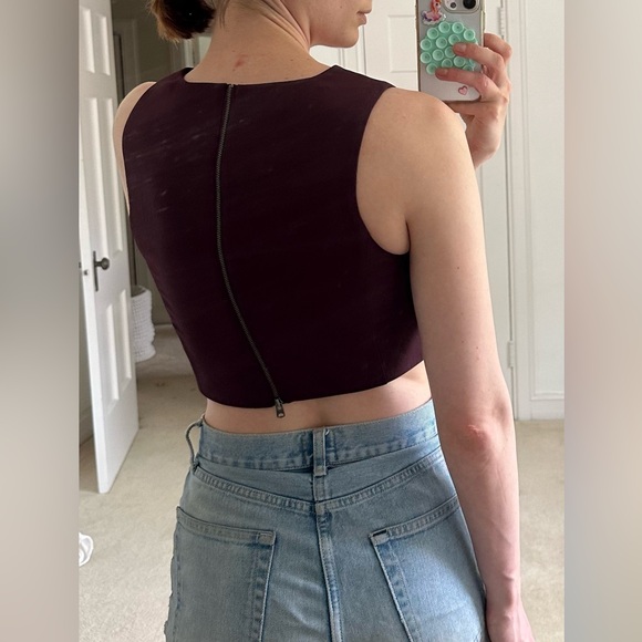 Cropped Aritzia Tank - Picture 4 of 7